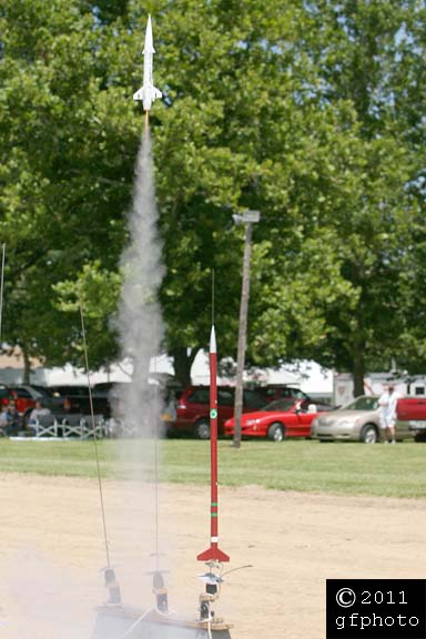 m-11-ec-064.jpg