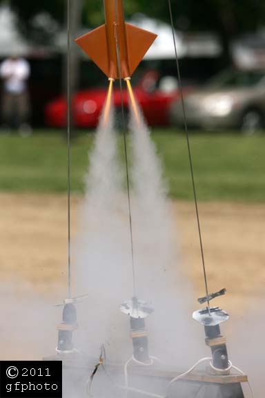m-11-ec-136.jpg